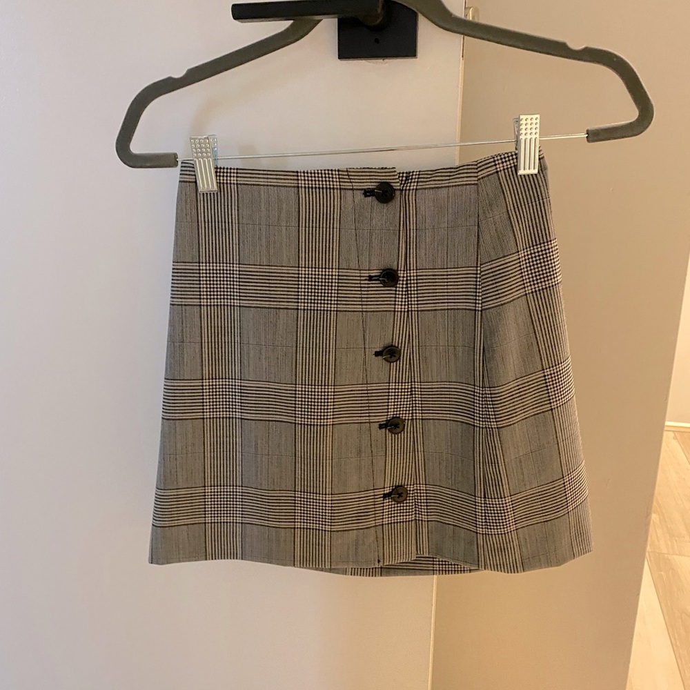 Aritzia Sunday Best Mini Skirt